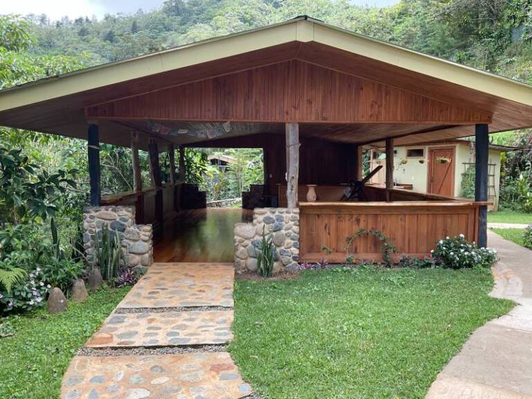 retreat classroom alquimia